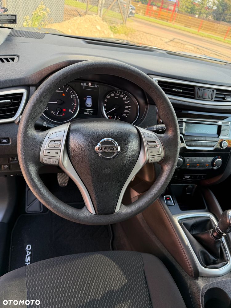 Nissan Qashqai 1.2 DIG-T Tekna EU6 - 16