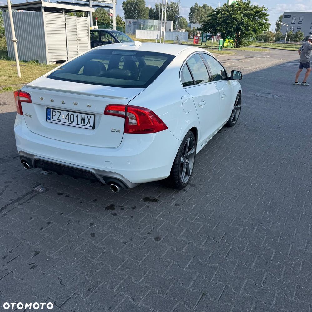 Volvo S60 D4 Drive-E Summum - 4