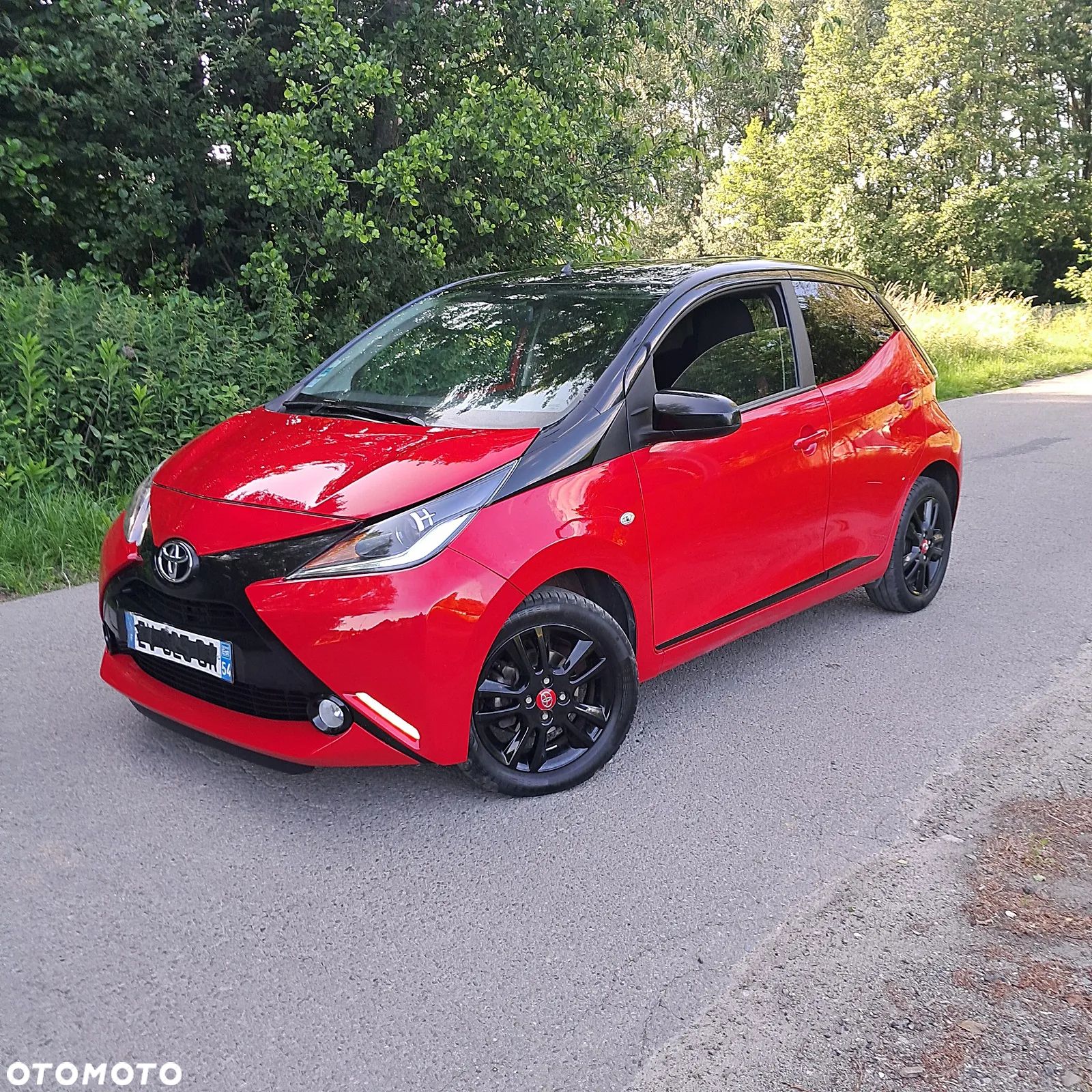 Toyota Aygo x-play Edition S+ - 1