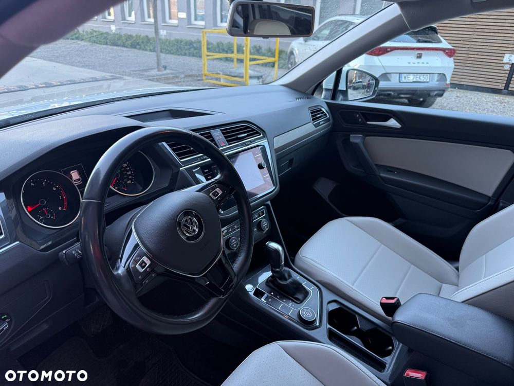 Volkswagen Tiguan Allspace 2.0 TSI 4Mot Highline DSG - 12