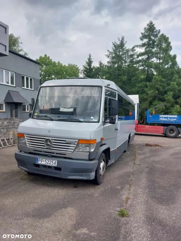 Mercedes-Benz Vario 815D - 1