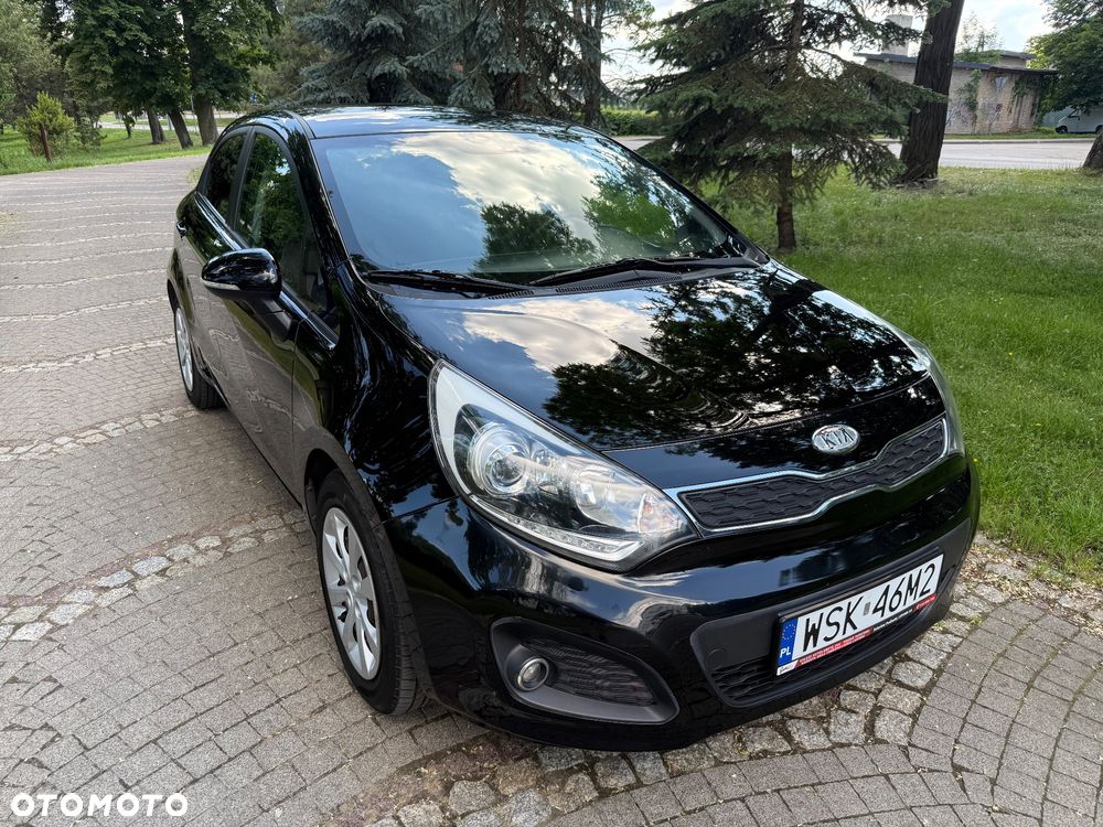 Kia Rio - 2