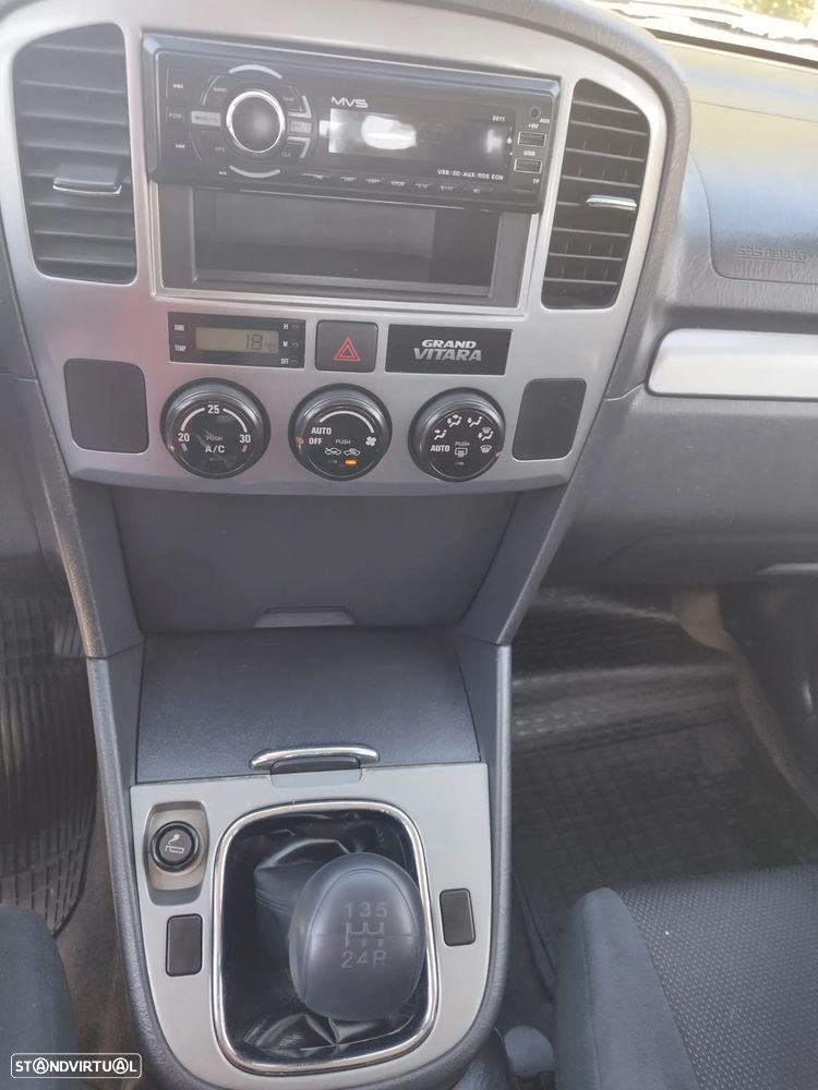 Suzuki Grand Vitara - 9