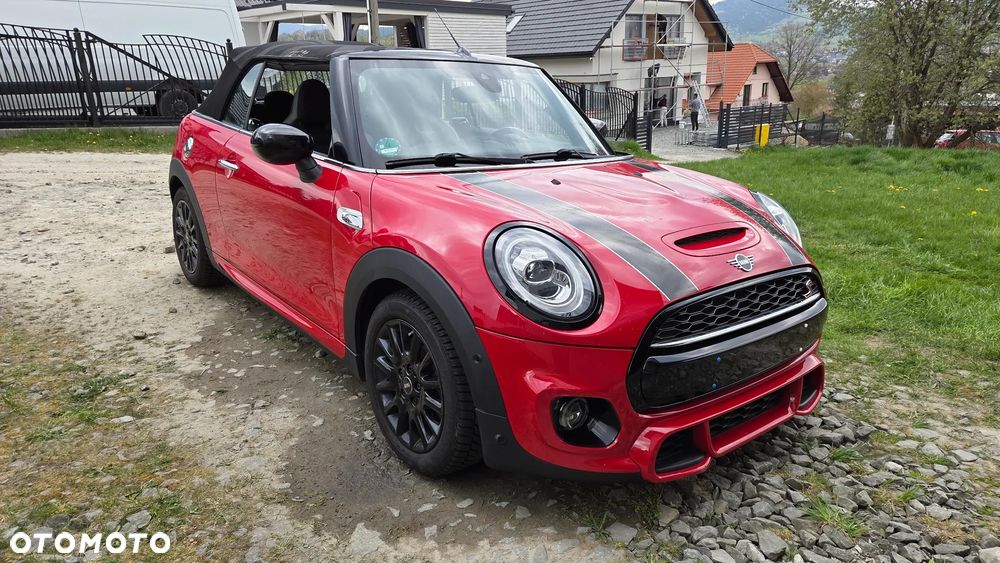 MINI Cooper S Sidewalk Trim - 1