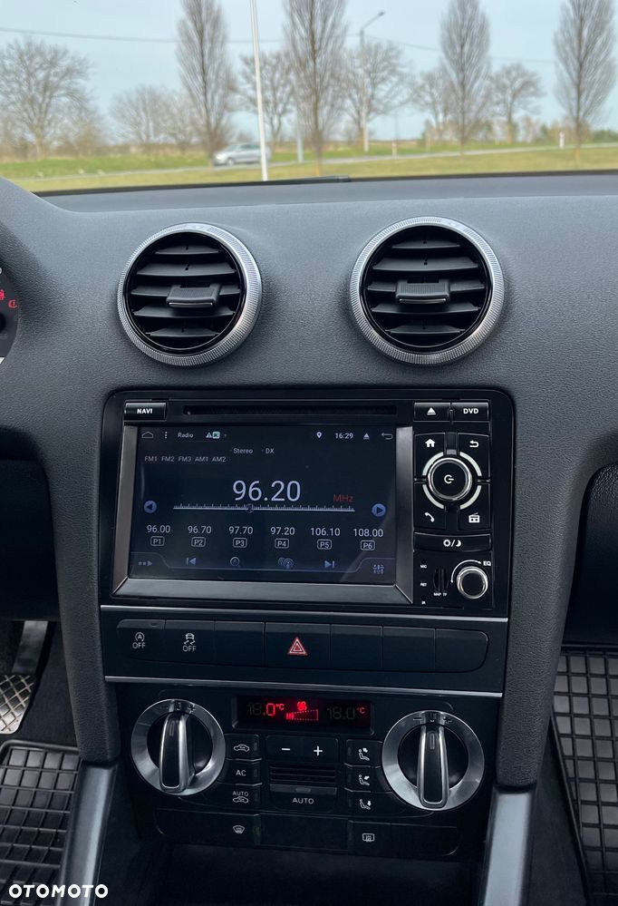 Audi A3 Sportback 1.6 TDI Attraction - 9