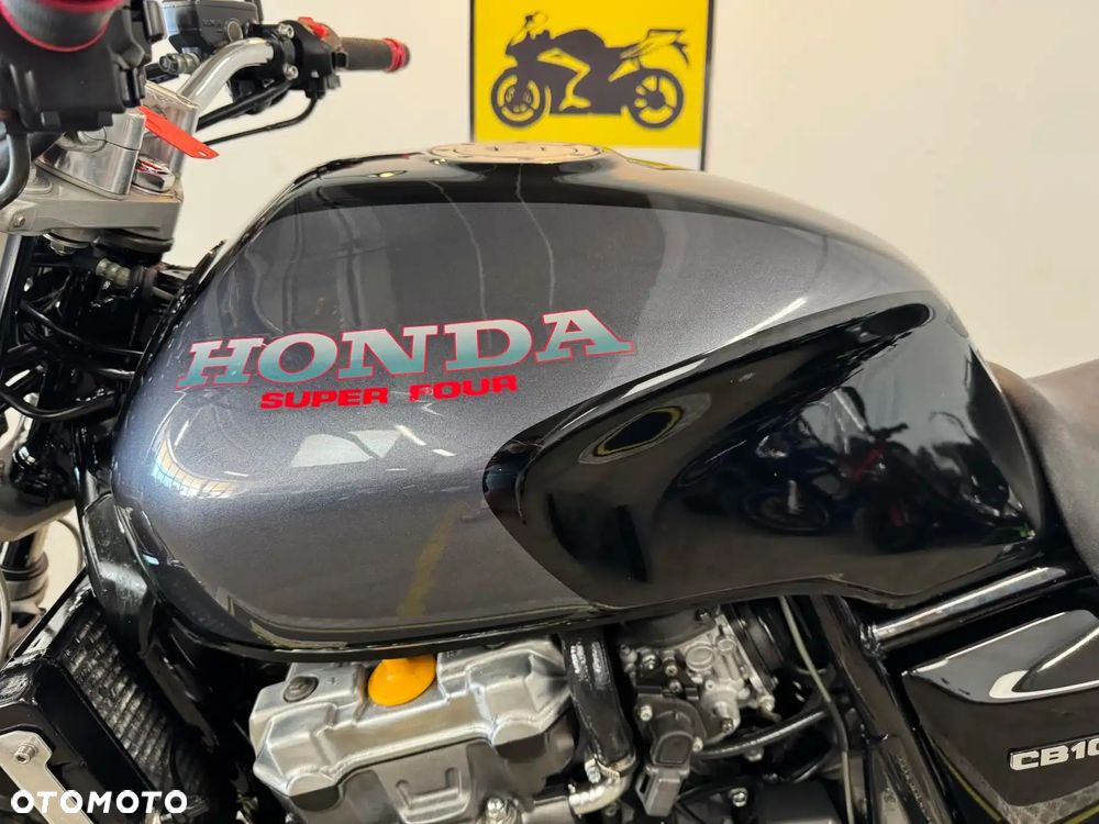 Honda CB - 21