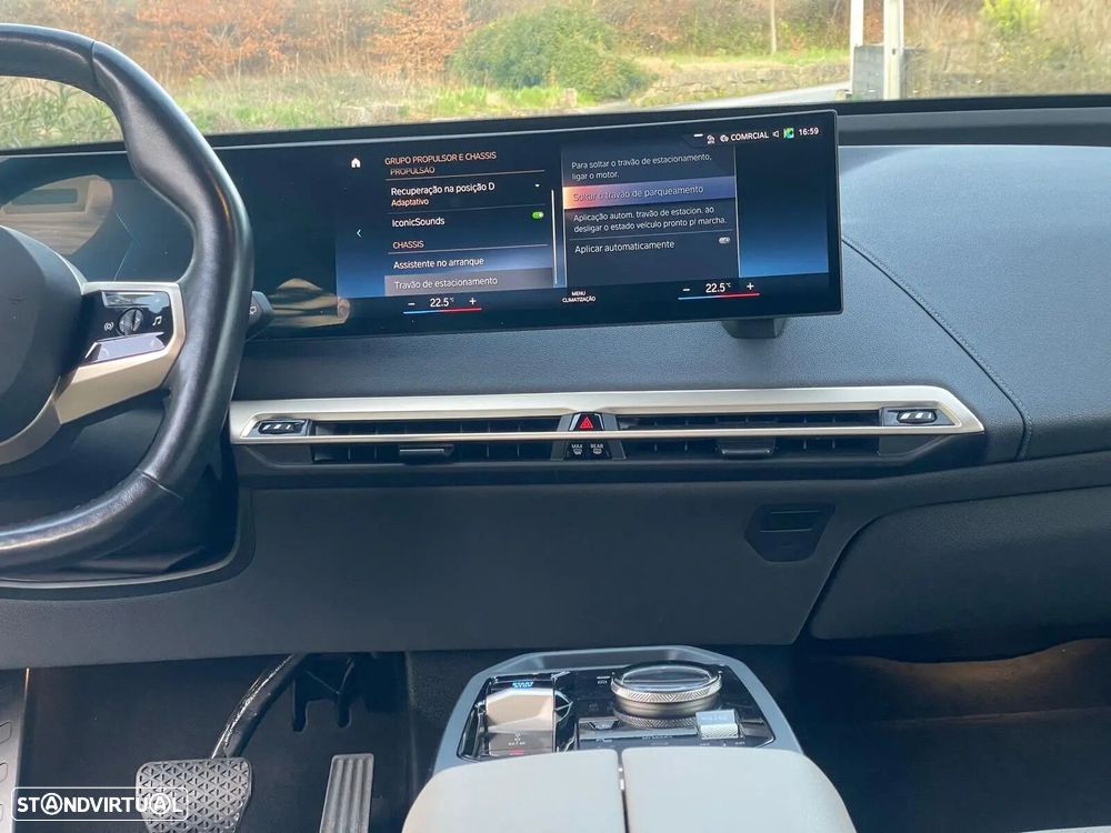 BMW iX xDrive 40 - 30