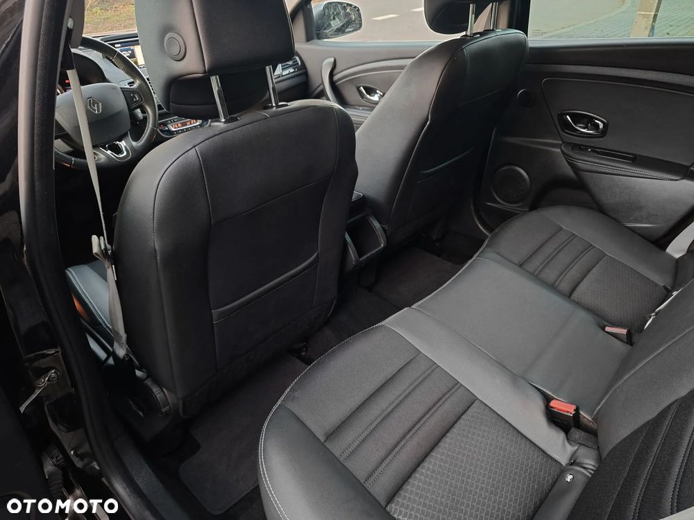 Renault Megane 1.2 16V TCe Energy Bose - 31