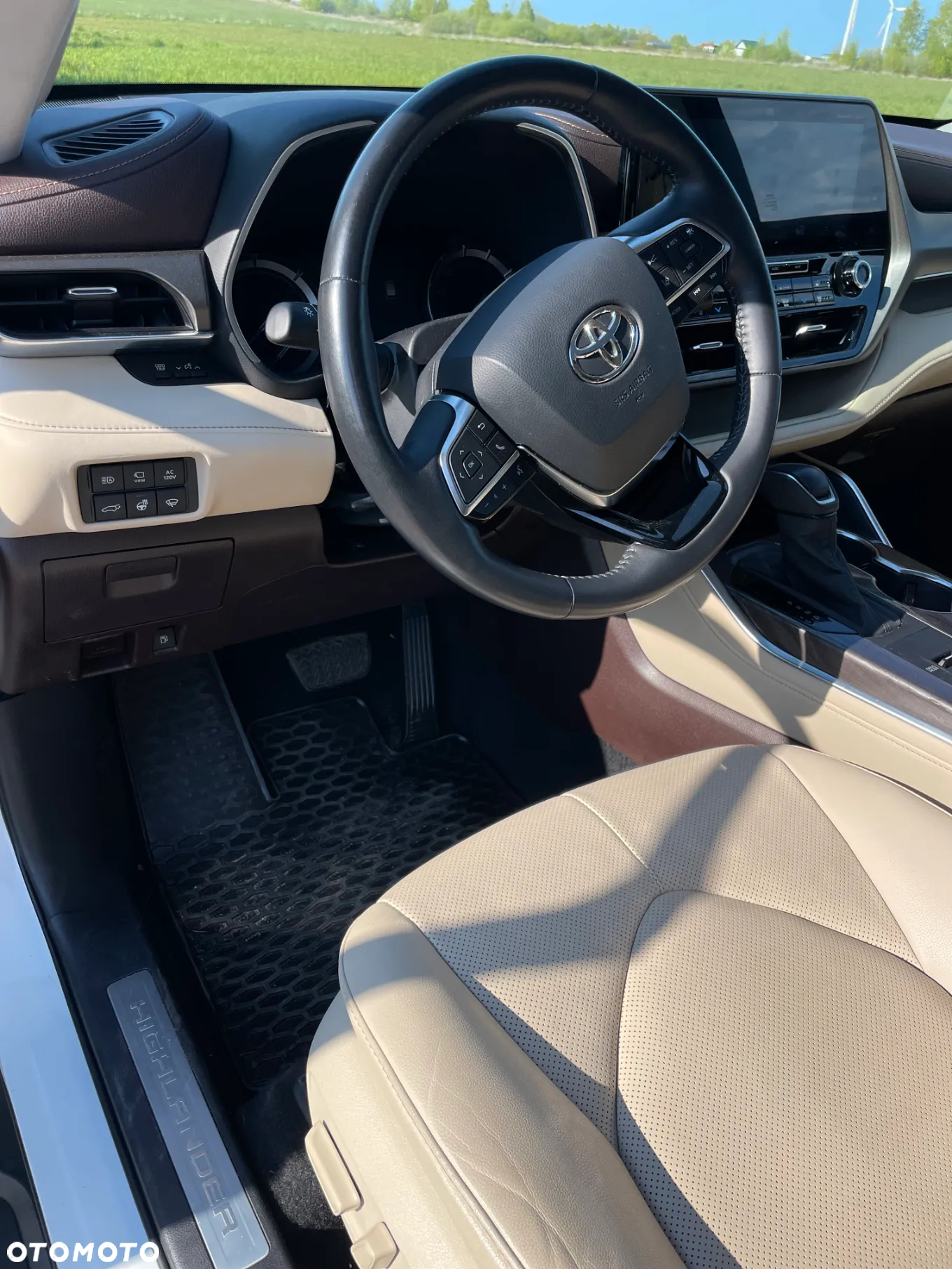Toyota Highlander 2.5 Hybrid Executive - 12