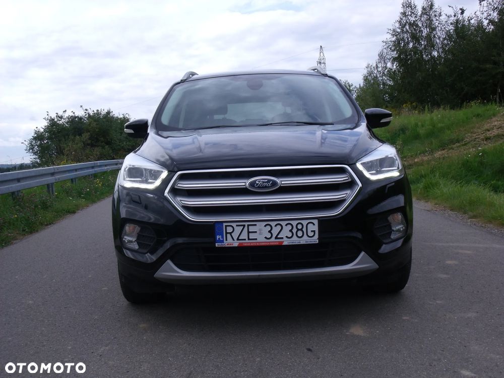 Ford Kuga 1.5 EcoBoost 2x4 Individual - 16