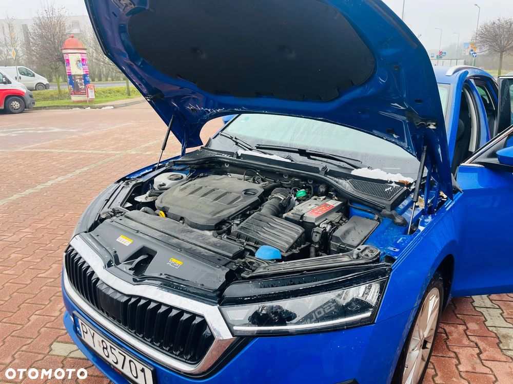 Skoda Octavia 2.0 TDI Edition DSG - 5