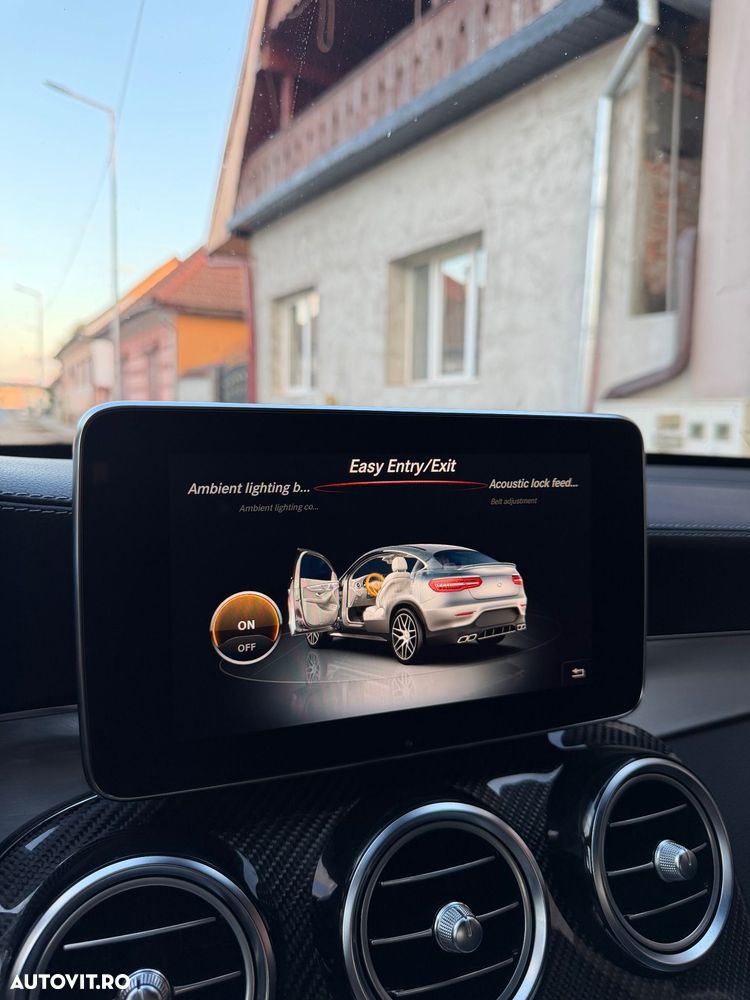 Mercedes-Benz GLC 250 4MATIC - 32