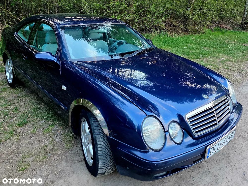 Mercedes-Benz CLK 320 - 1