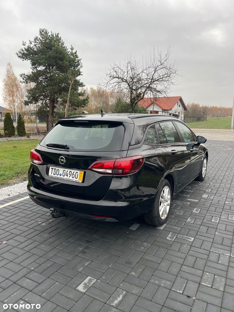 Opel Astra - 4