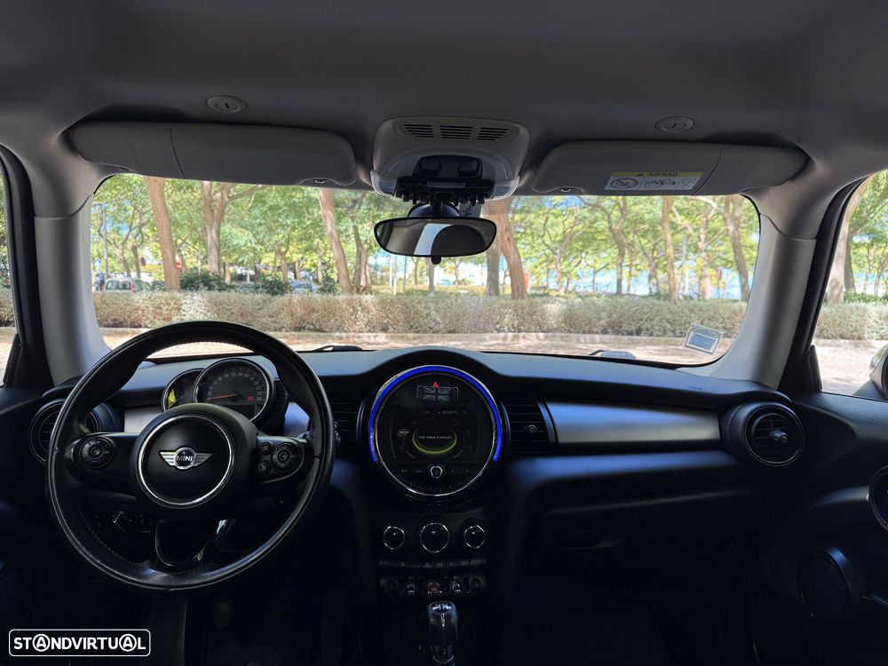 MINI 3 Portas One D - 9