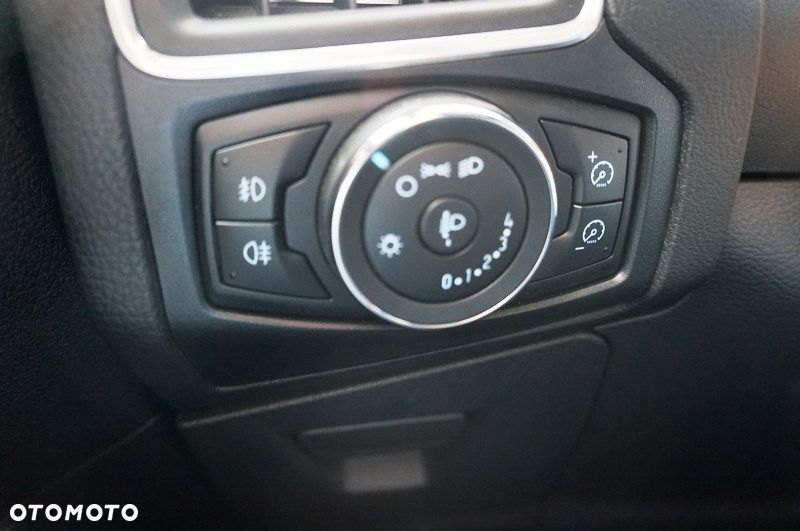 Ford Focus - 31