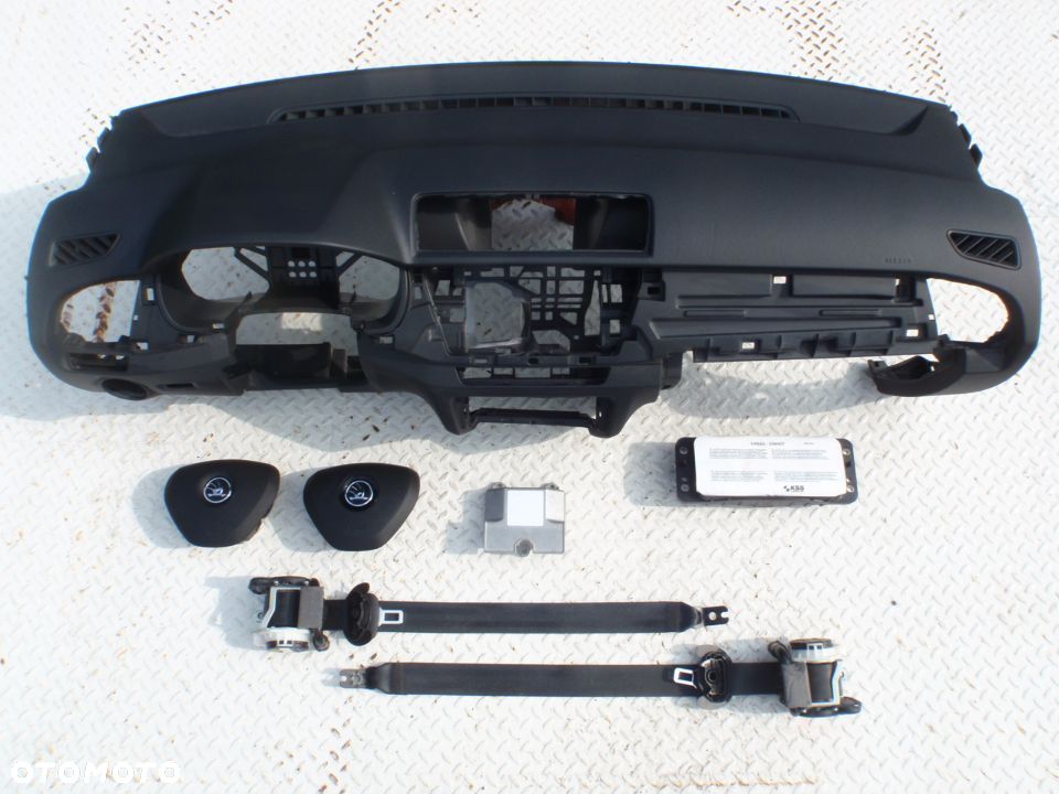 SKODA SUPERB III 3 OCTAVIA 3 III FABIA 3 III 4 IV PAS PASY BEZPIECZEŃSTWA NAPRAWA REGENERAJCA OKAZJA Raz2 KURTYNA FOTELA W FOTEL DESKA AIRBAG Raz2 !!! - 6