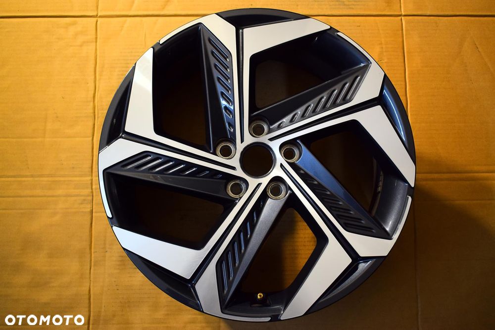 HYUNDAI 19" Tucson IV N-Line Nowy Model! Ładna! Oryginał! - 1