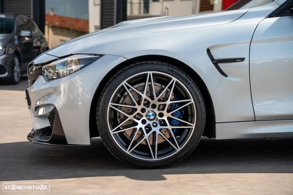 BMW M4 DKG - 4
