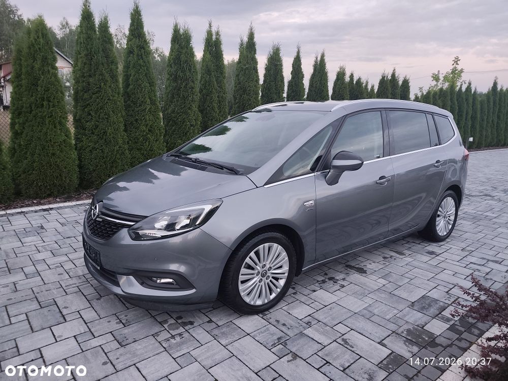 Opel Zafira - 2