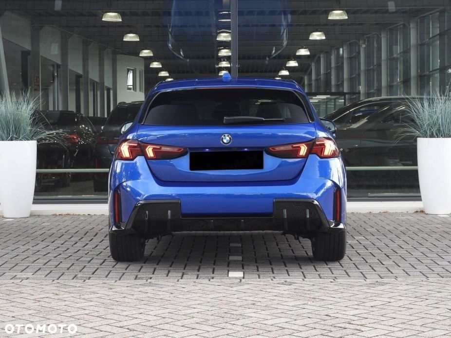 BMW Seria 1 120 mHEV - 5