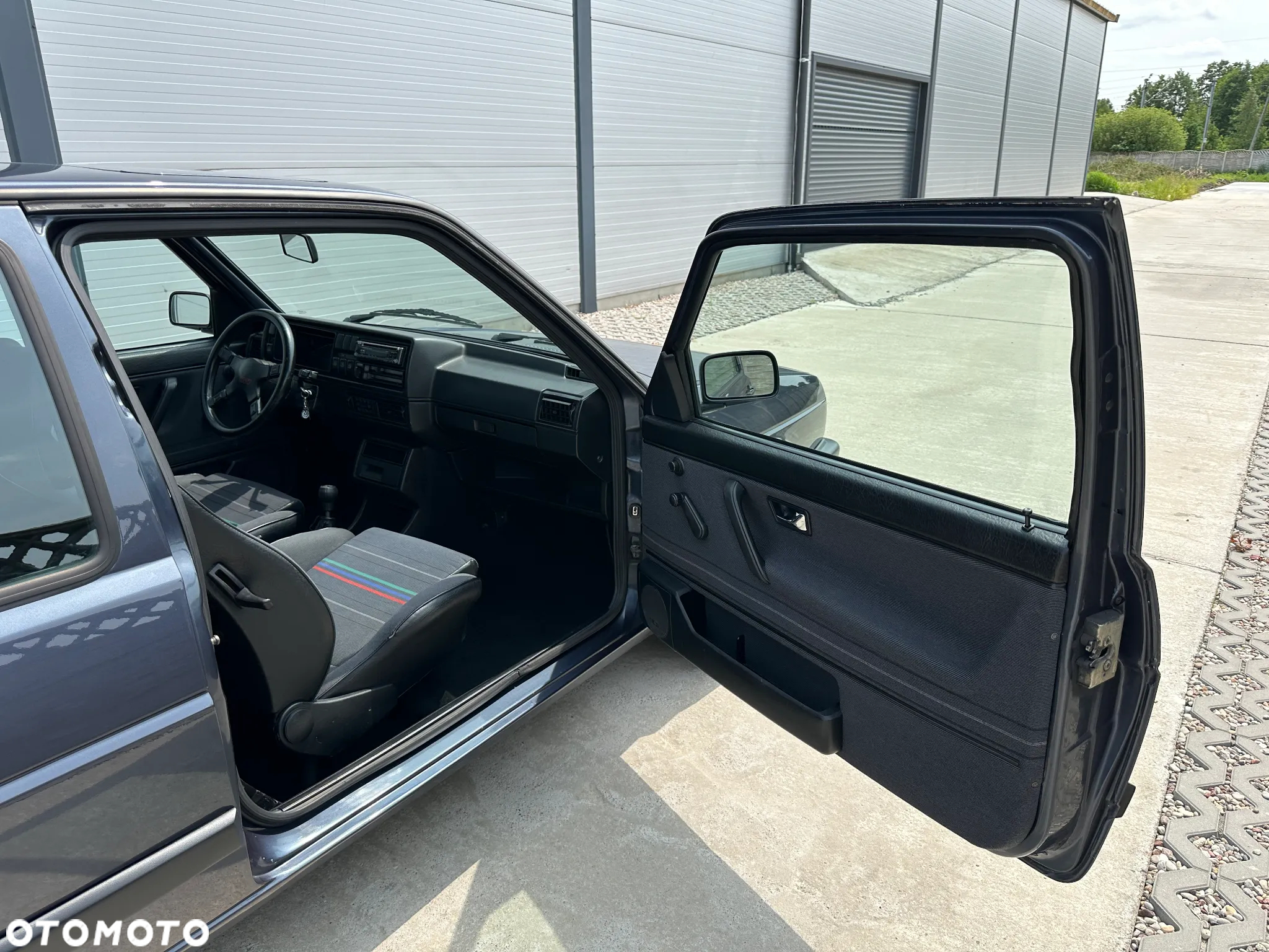 Volkswagen Golf 1.8 GTI 16V - 25