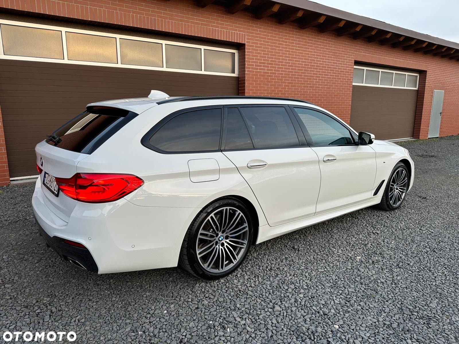BMW Seria 5 540d xDrive M Sport sport - 12