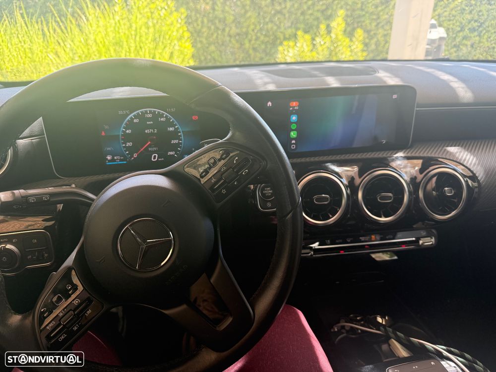 Mercedes-Benz A 180 d Style Aut. — fotografia 10