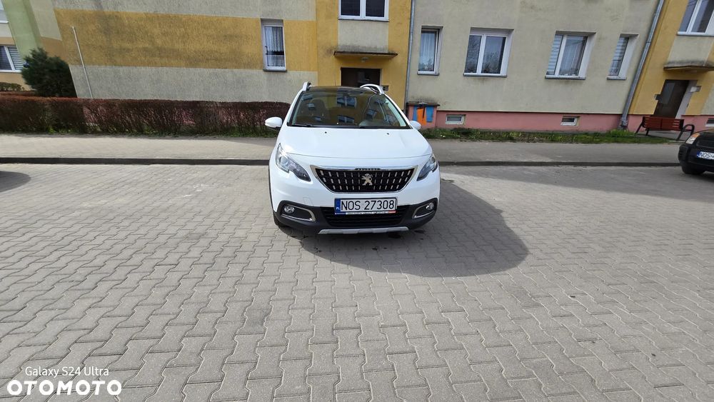 Peugeot 2008 1.2 Pure Tech GPF Allure S&S EAT6 - 2