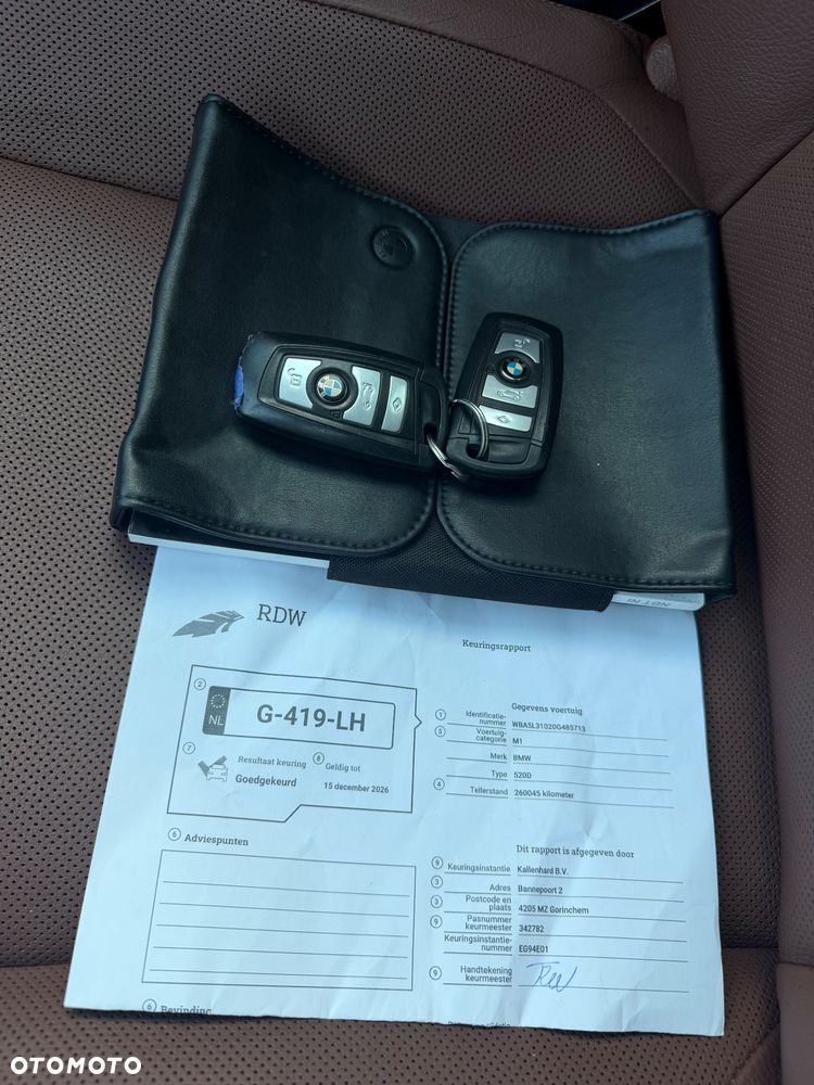 BMW Seria 5 520d M Sport Edition - 38