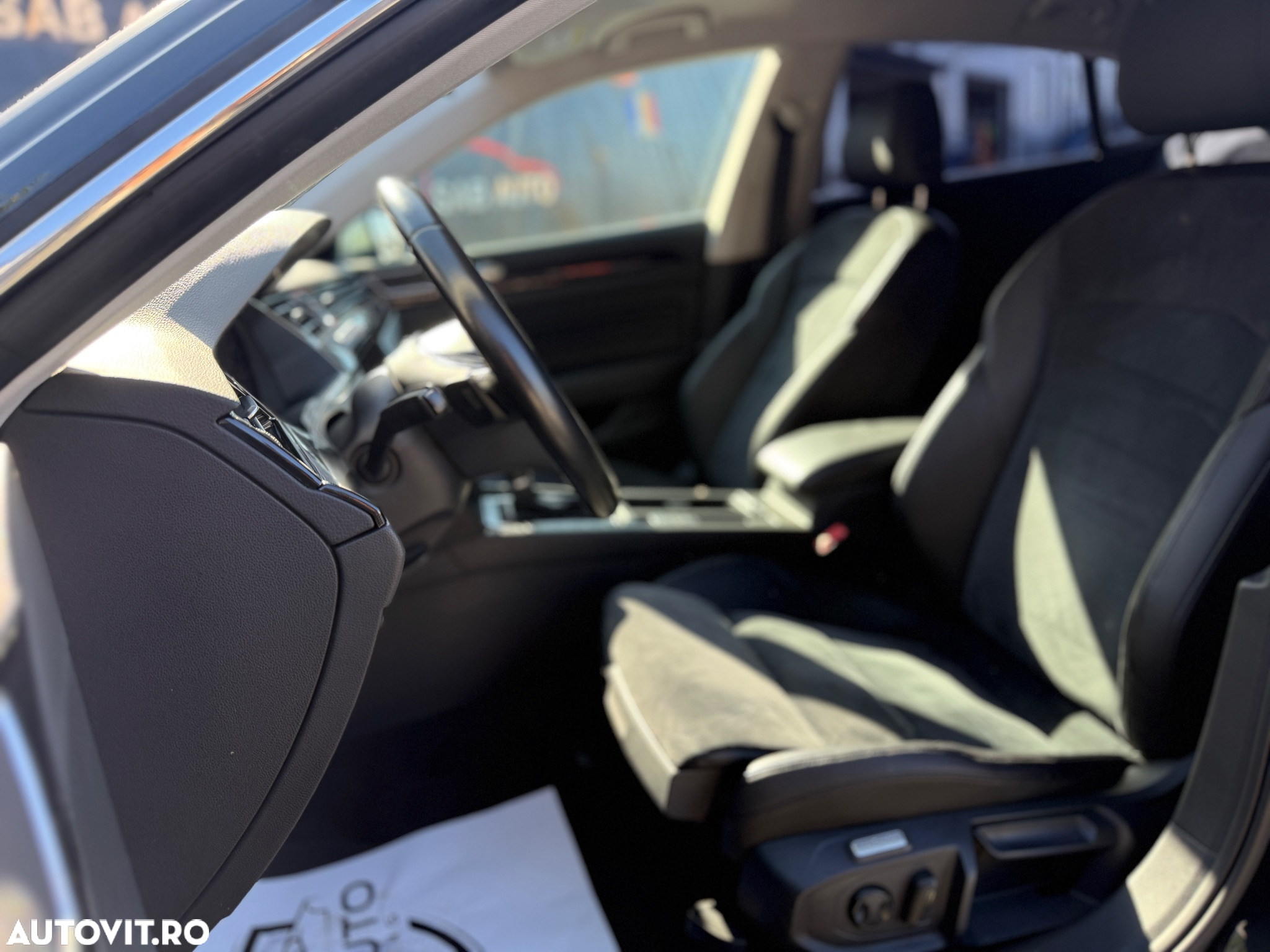 Volkswagen ARTEON 2.0 TDI SCR DSG Elegance - 13