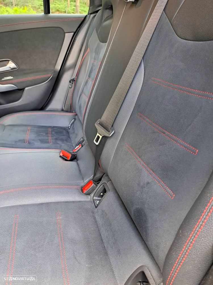 Mercedes-Benz CLA 250 e Shooting Brake AMG Line - 11