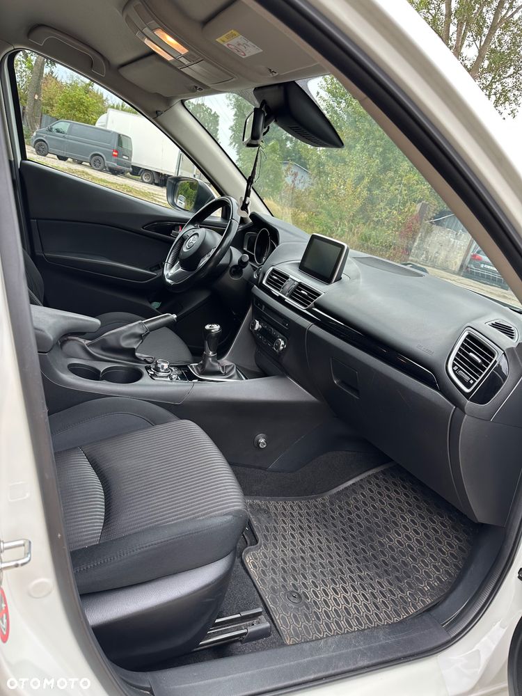 Mazda 3 - 30