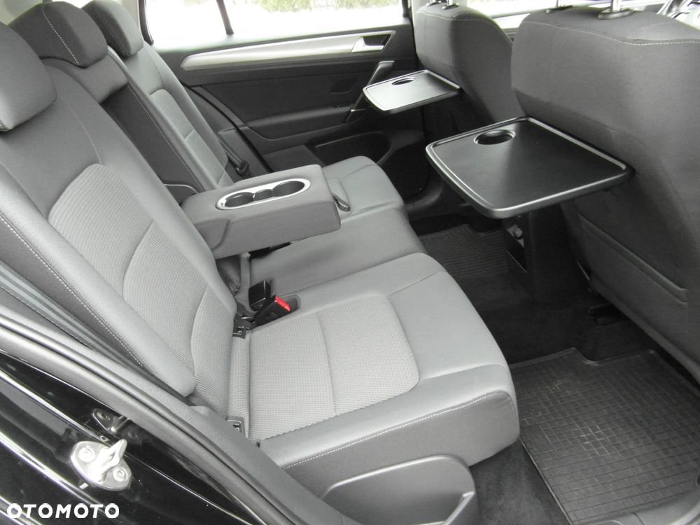 Volkswagen Golf Sportsvan 1.2 TSI (BlueMotion Technology) Trendline - 32