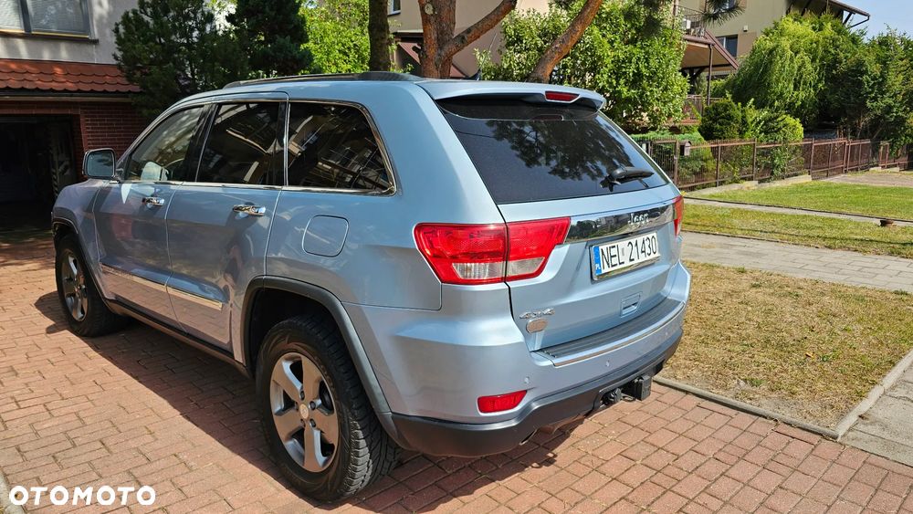 Jeep Grand Cherokee 5.7 V8 HEMI Overland Summit - 4