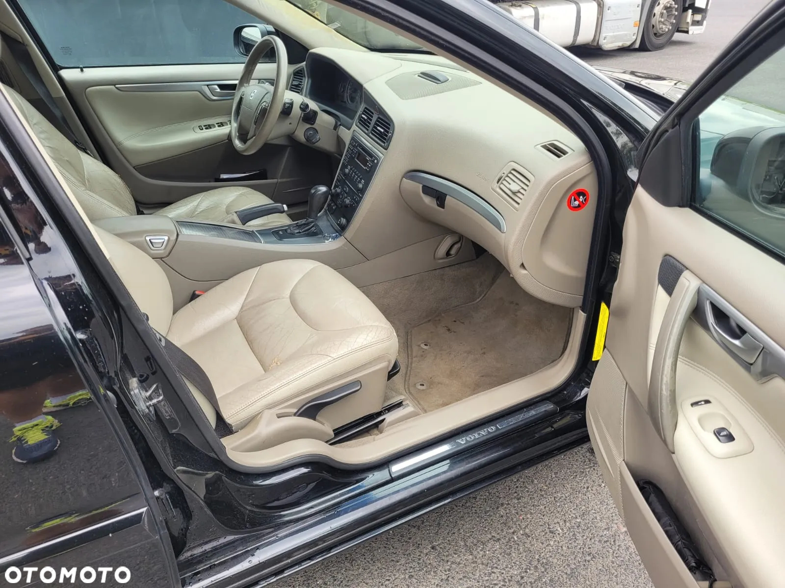Volvo V70 D5 AWD DPF Edition Comfort - 5