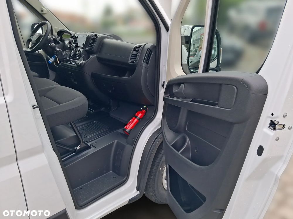 Toyota Proace MAX L4H2 - 19