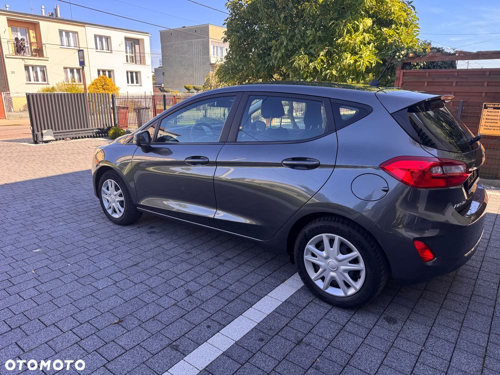 Ford Fiesta - 2