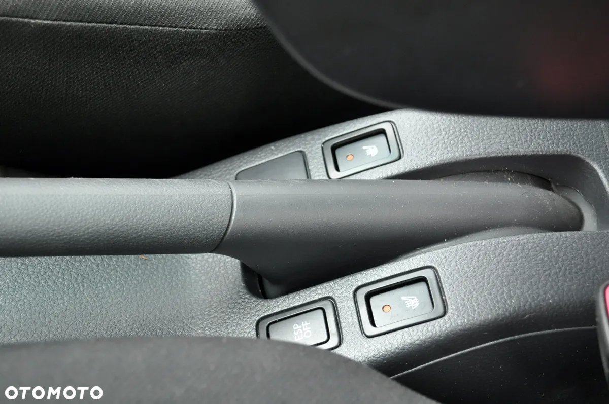 Suzuki SX4 2.0 DDiS 4x2 Comfort - 24