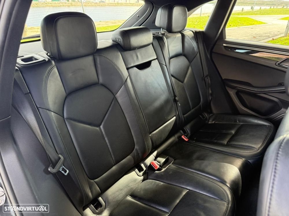 Porsche Macan S - 14