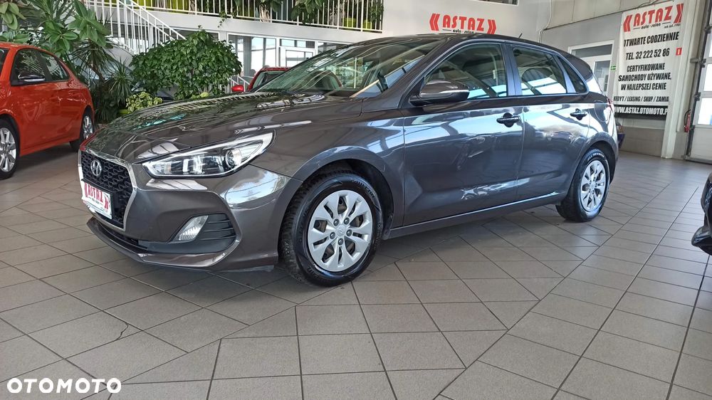 Hyundai i30 1.4 Comfort - 10