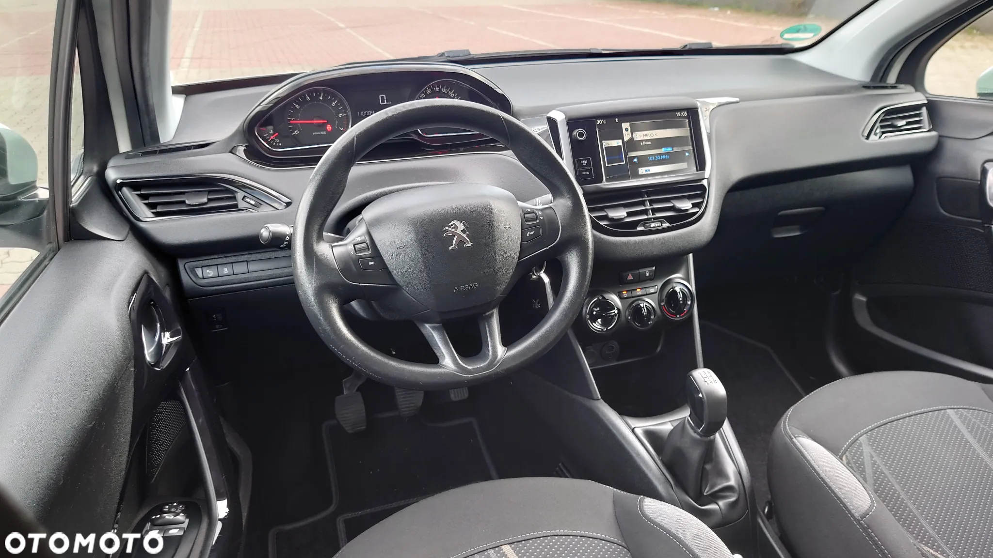 Peugeot 208 1.2 PureTech Active - 22
