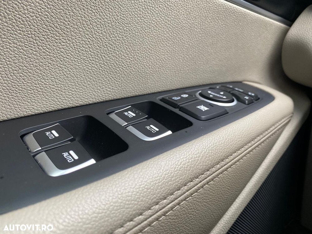 Kia Sorento 2.2 DSL 6AT 4x4 Cosmo - 21