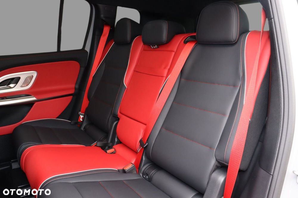 Mercedes-Benz GLB 220 mHEV 4-Matic 8G-eDCT - 17