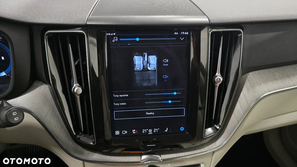 Volvo XC 60 B4 D AWD Inscription - 26