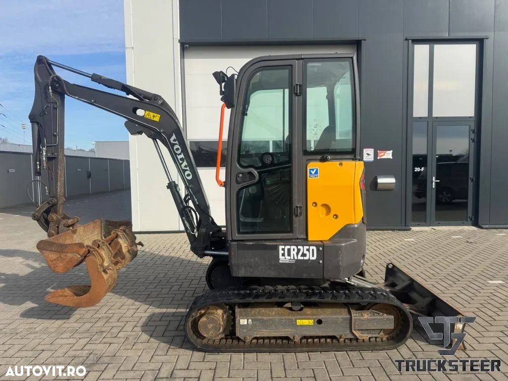 Volvo ECR 25D - 2
