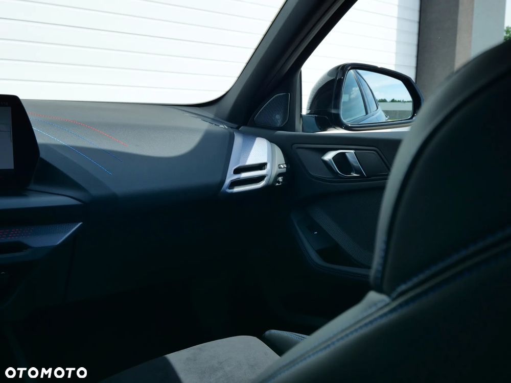 BMW Seria 1 123 mHEV xDrive - 18