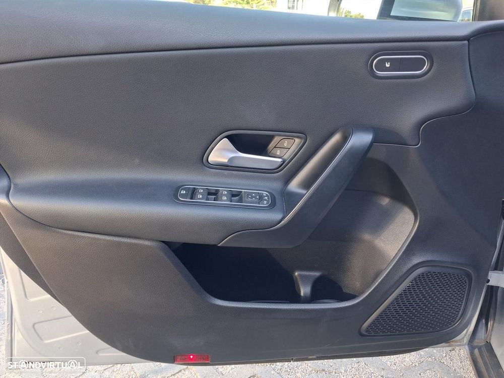 Mercedes-Benz A 200 Standard - 8