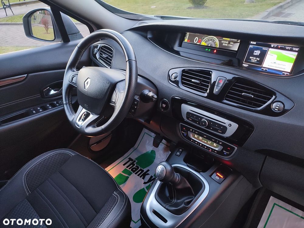 Renault Grand Scenic ENERGY TCe 130 BOSE EDITION - 35