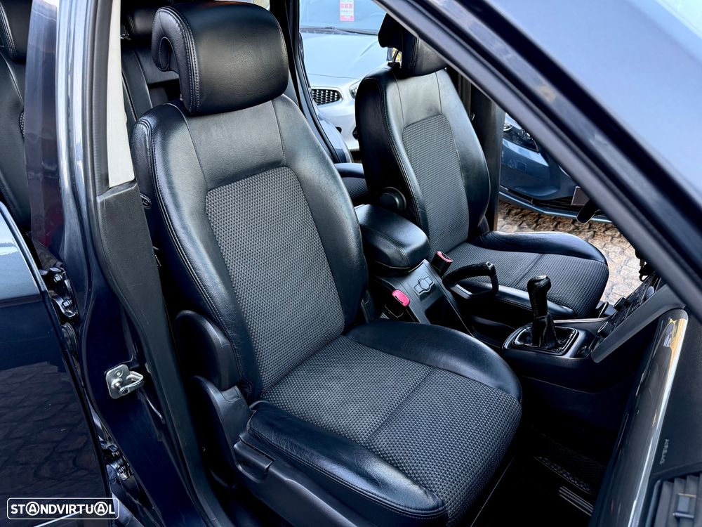 Chevrolet Captiva 2.0 VCDi Seven 7L - 57